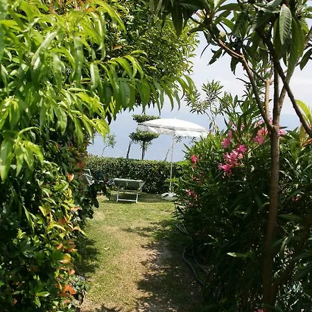 Serena - La Grotta Appartement